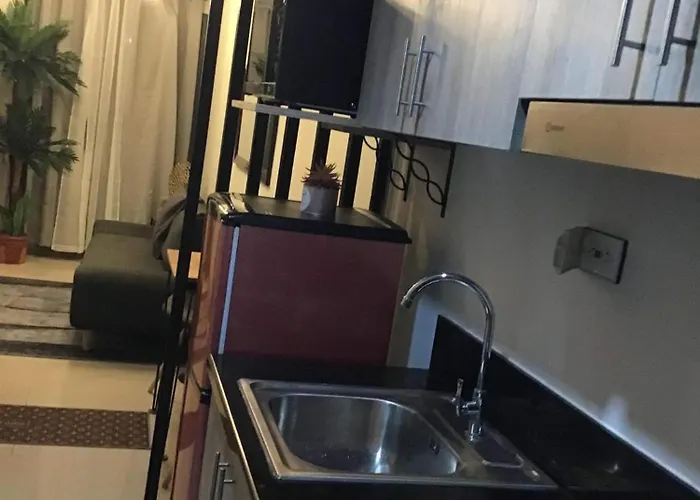 Apartment 1br With Balcony Condotel In Moa Complex, Entertainment City, Near Naia, Free Wifi, Netflix