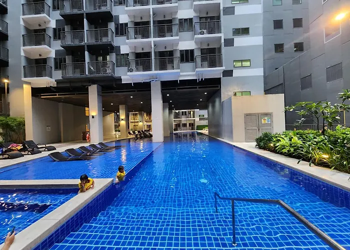 Apartment 1br With Balcony Condotel In Moa Complex, Entertainment City, Near Naia, Free Wifi, Netflix